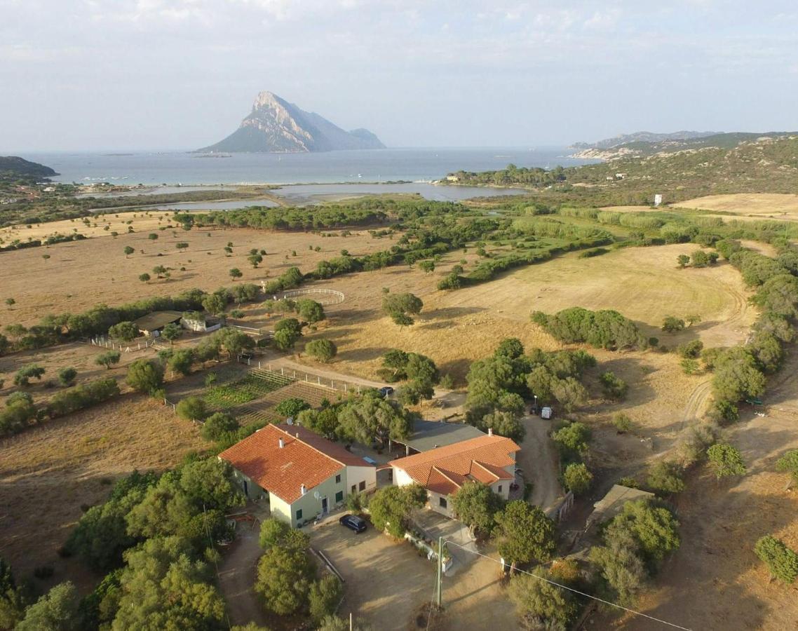 B&B La Taerra Porto San Paolo  Esterno foto