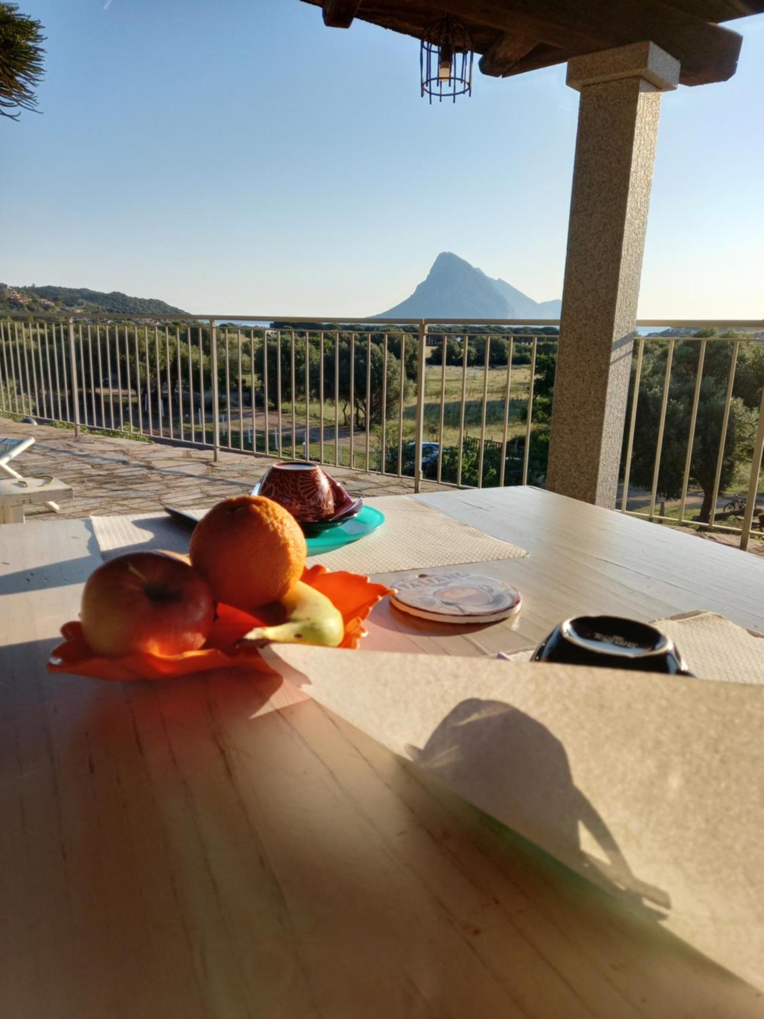 B&B La Taerra Porto San Paolo  Esterno foto